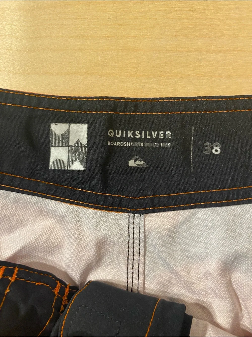 Quiksilver Men's Orange and Blue Gradient Swim Shorts 38 (BM)